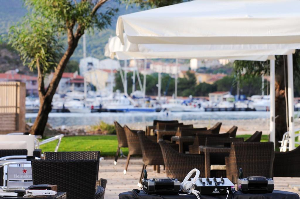 Sporting Hotel Stella Maris Bosa Marina Extérieur photo